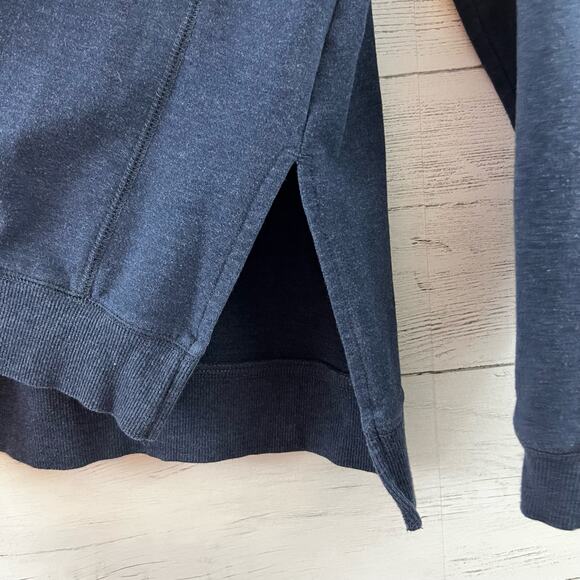 Wildfox Navy Blue Social Embroidered Sweatshirt Size M - Picture 10 of 12